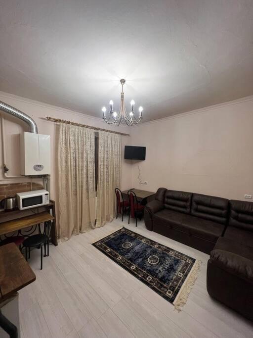 Апартаменти В Центрі Міста Lviv Extérieur photo